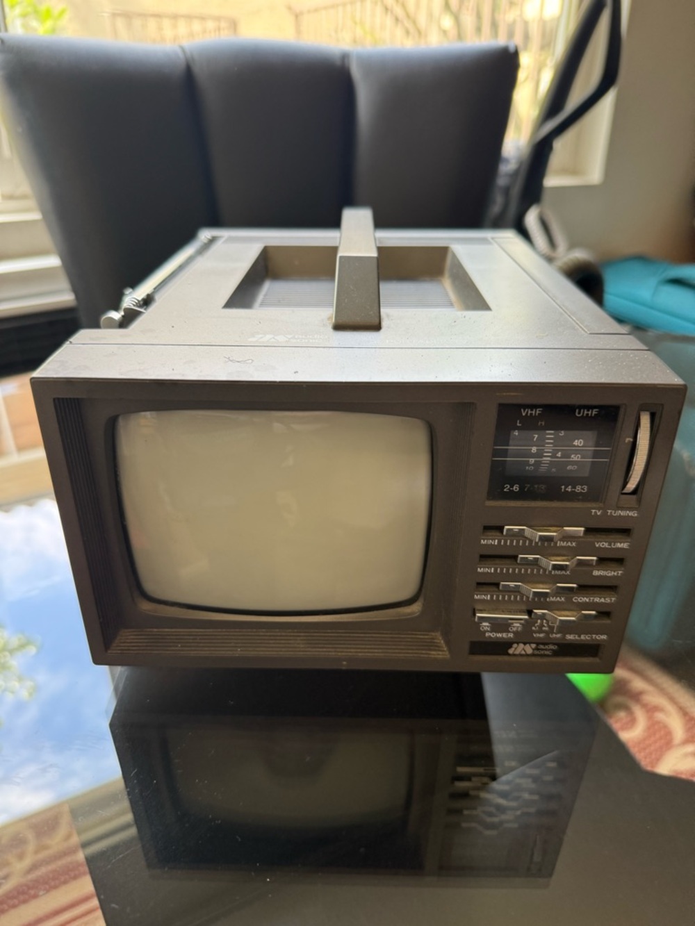 Portable Vintage Portable TV - Black